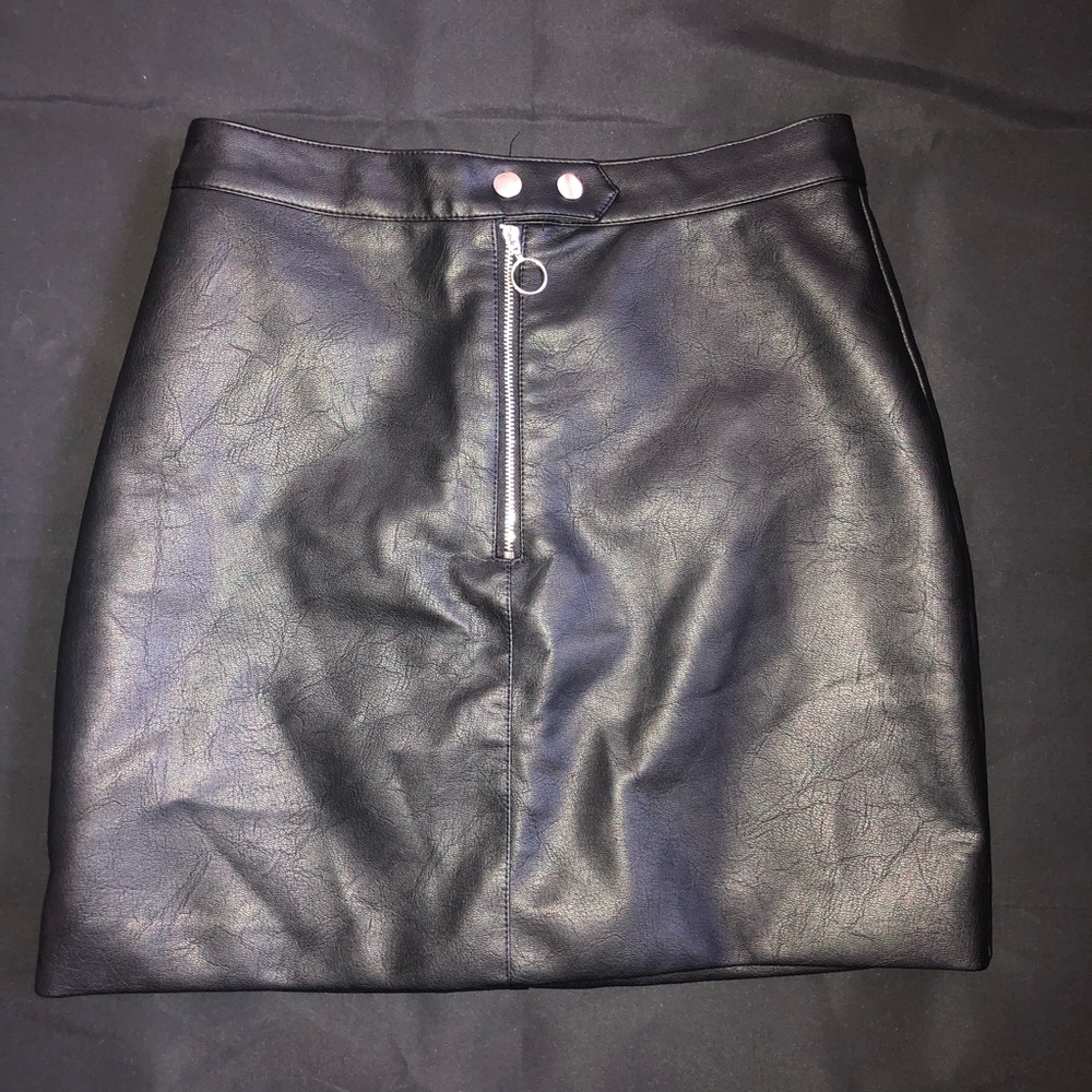 Leather Biker Zip Up Mini 🖤
